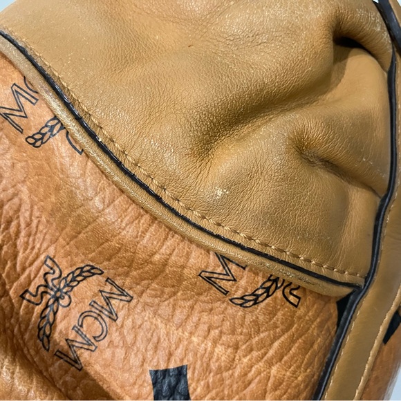 MCM Handbag - Picture 9 of 16